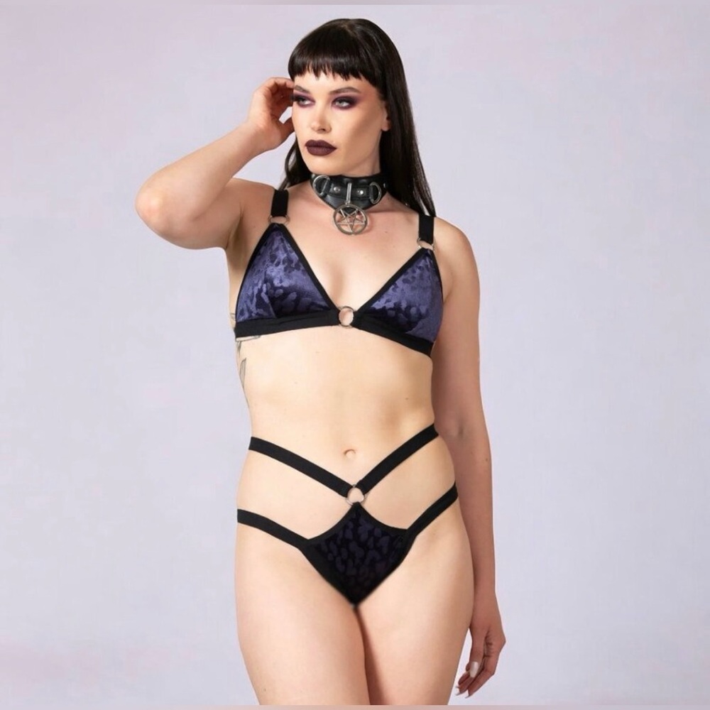 Killstar Wicked Game Goth Bra & Panties Set (purple velvet)
